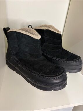Waterproof Pacific Puffer Boot 9